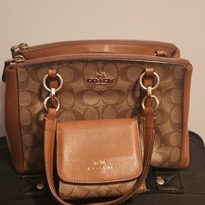 Coach purse and wallet